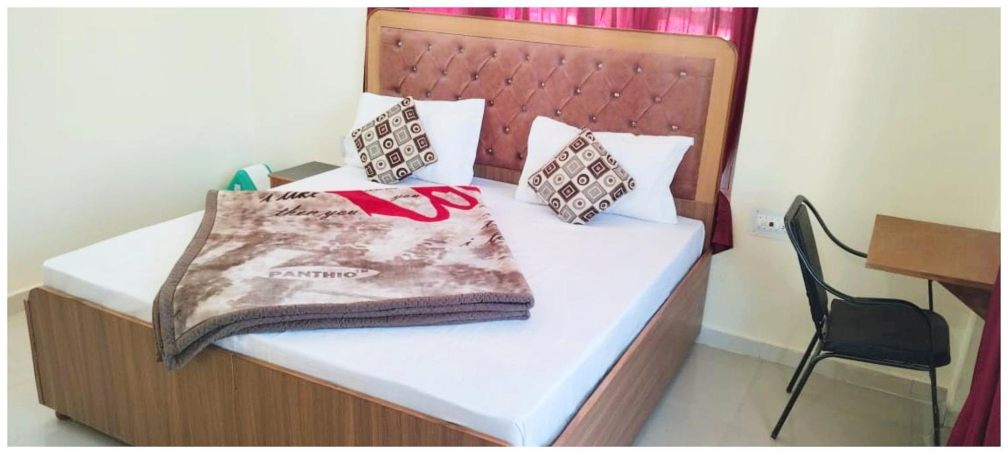Simla Hotel K R I S H N A B - B Near Mall Road And Temple Exterior photo